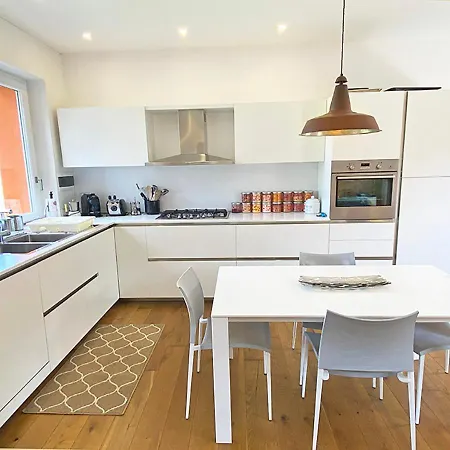 Apartamento La Vista Dal Cielo *